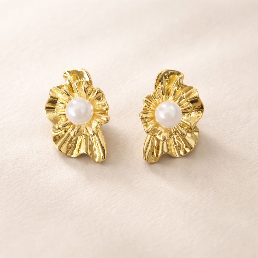 Pearl Flower Stud Earrings