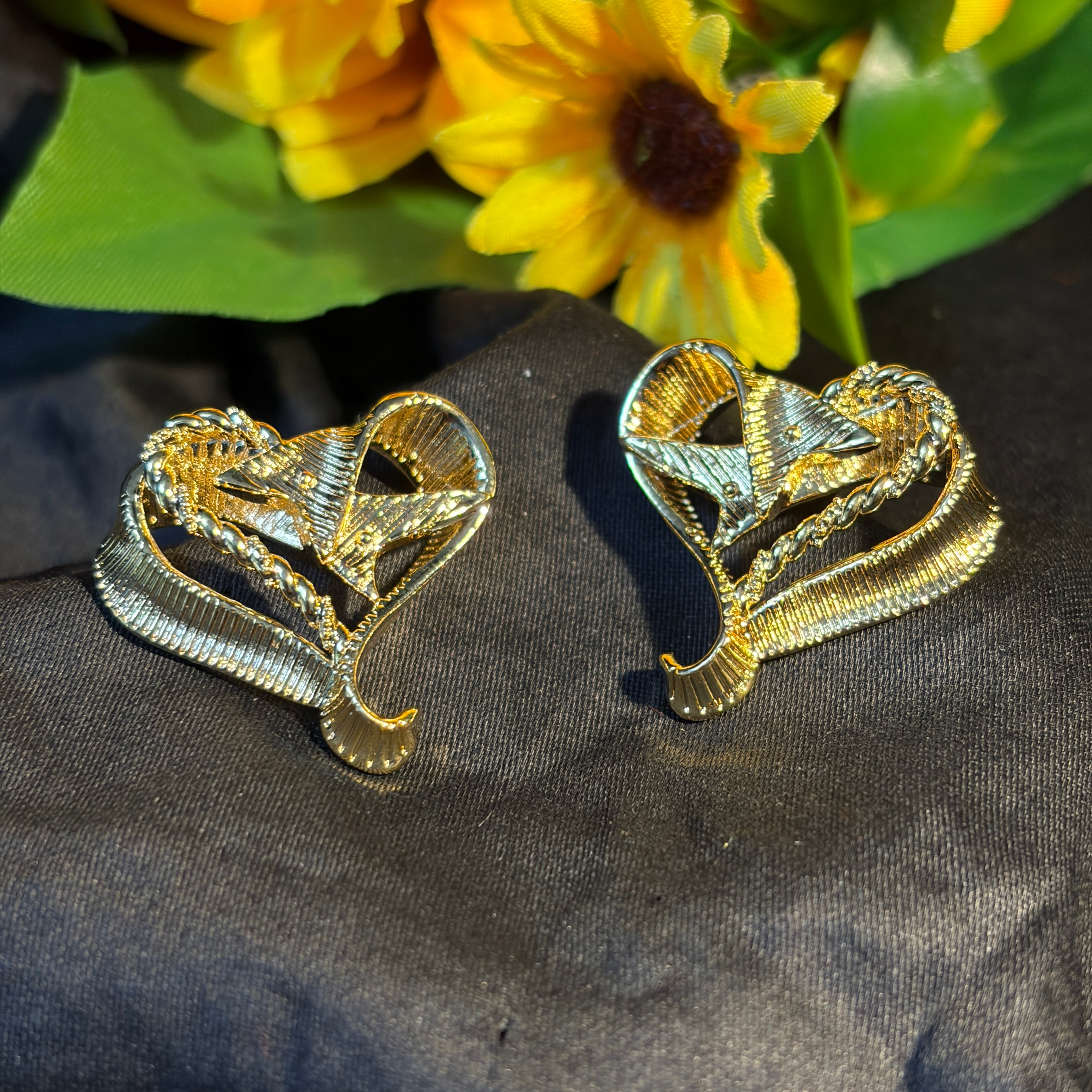 Leaf Swirl Stud Earrings