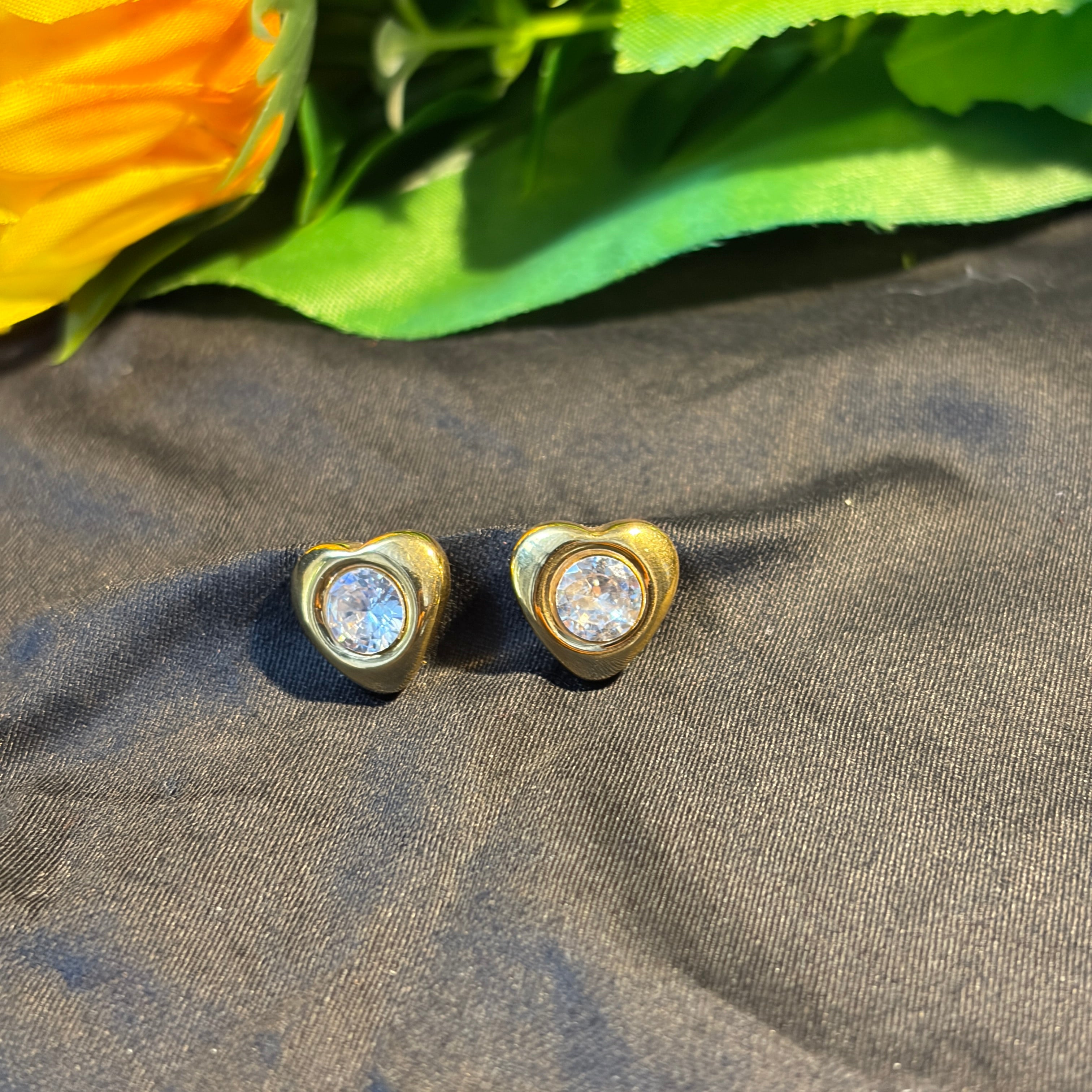 Heart Glow Stud Earrings