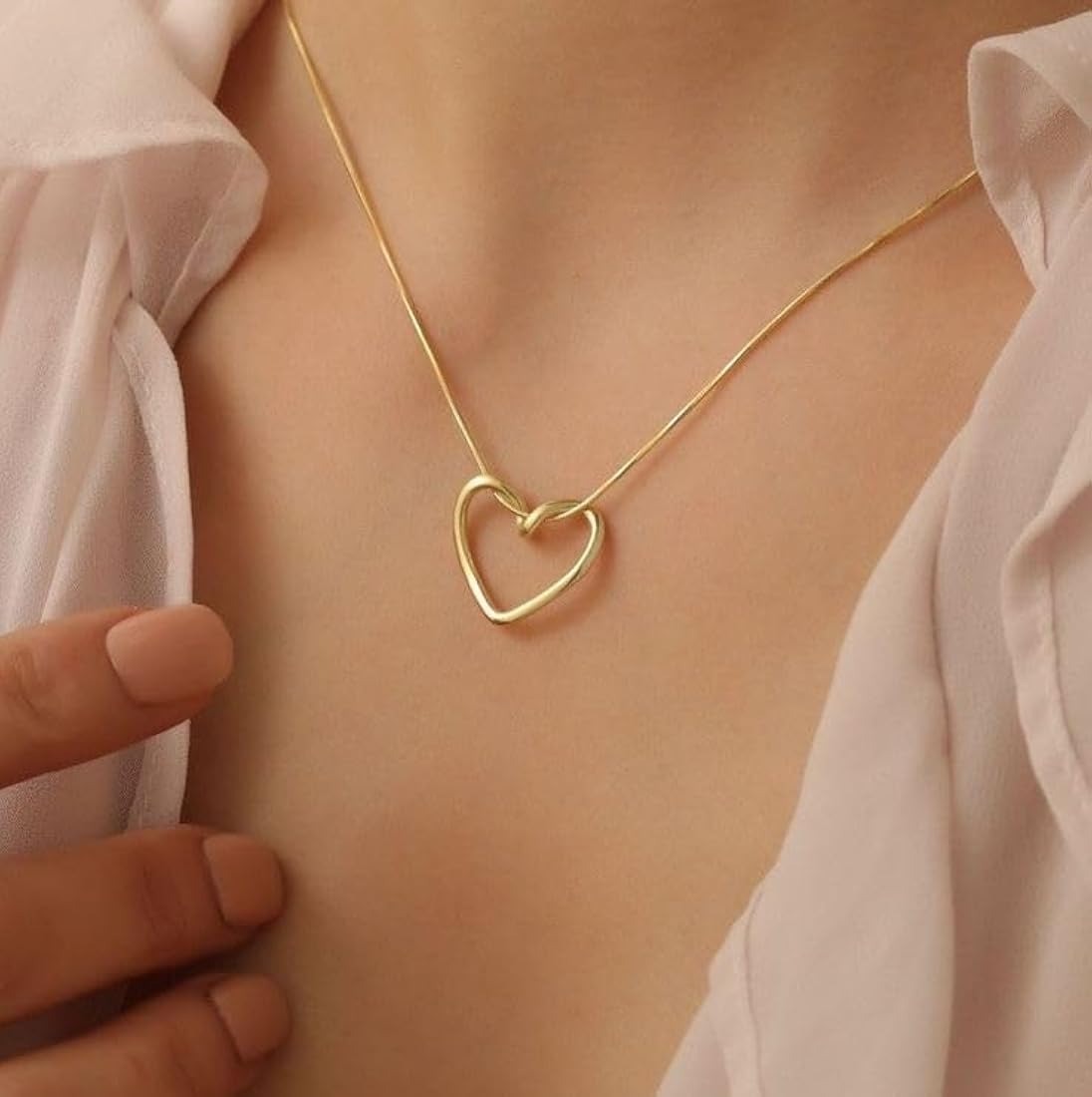 Open Heart Elegant Necklace