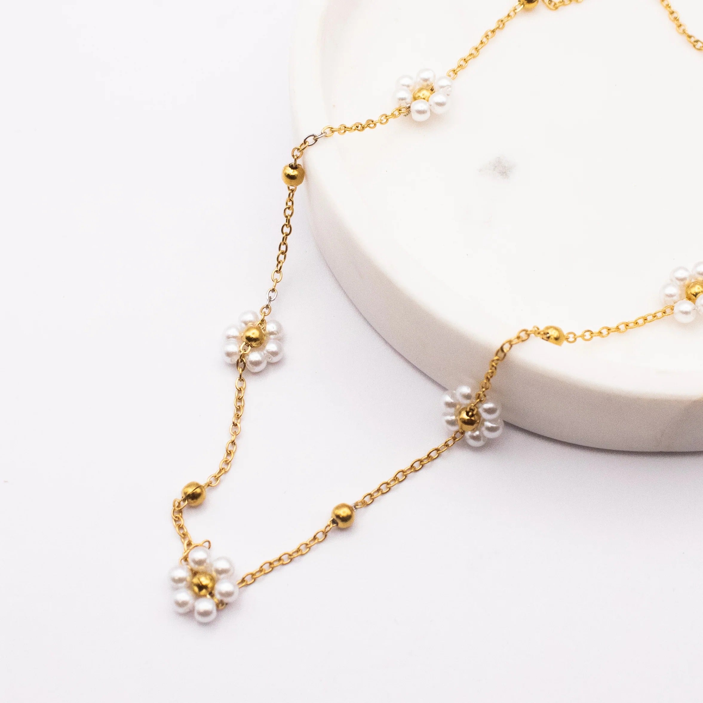 Pearl Flower Chain Necklace